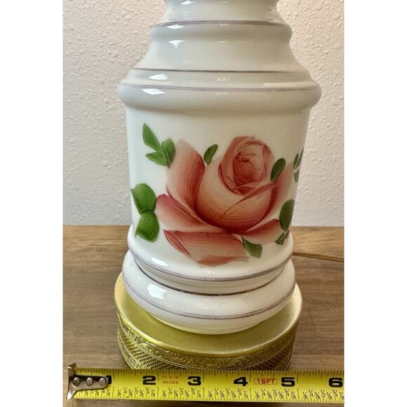 Vintage Floral Porcelain Table Lamp Hand Painted Roses Brass Base Works - Picture 3 of 8